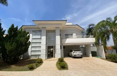 Casa sobrado à venda na frente do hospital unimed piracicaba no condomínio