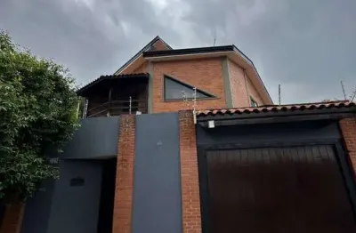 Casa com 4 quartos para alugar no Loteamento Santa Rosa, Piracicaba 