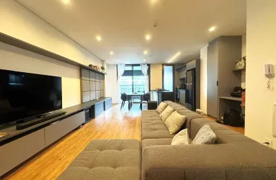 Apartamento a venda de 105 m2,  3 dorms, sendo 2 suites, 2 vagas de garagem, lazer clube, broklin