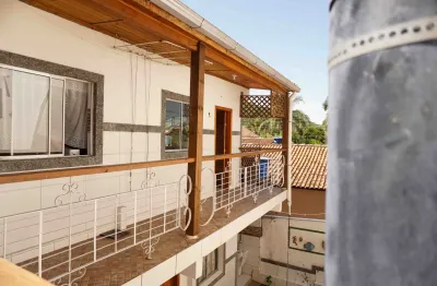 Apartamento próximo da praia  do pico da cruz semi mobiliado com sacada