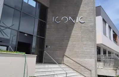 Apartamento 2 dormitórios com infra e jacuzzi com vista para as montanhas