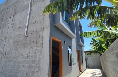 Casa De 2 Dormitórios Nova Com Pátio Individual E Portão Eletrônico