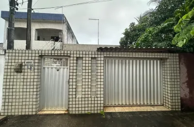 Casa com 3 quartos à venda na Rua São Mateus, 643, Iputinga, Recife