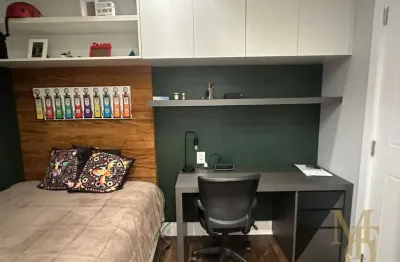 Casa em condomínio fechado com 4 quartos para alugar no Bosque do Vianna, Cotia 
