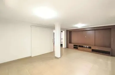 Imóvel comercial com 550 m² | 10 salas | piscina e área gourmet | próx. av. bady bassitt
