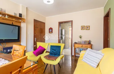 Apartamento de 2 quartos com sacada, 83m², com 1 vaga de garagem no bairro menino deus!