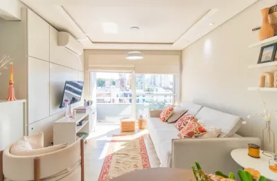 Apartamento 2 dormitórios, 76 m² privativos, com 1 vaga no bairro partenon!