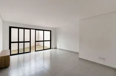 Casa com 3 quartos para alugar na Rua Manuel Vaz, 325, Jardim Consórcio, São Paulo