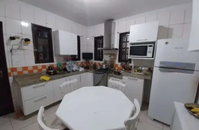 Casa com 4 quartos à venda na Rua Tapes, Jardim Aeroporto, São Paulo