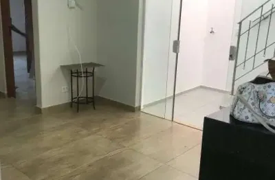 Casa com 3 quartos para alugar na Rua Aristeu Dias Leme, Campo Grande, São Paulo
