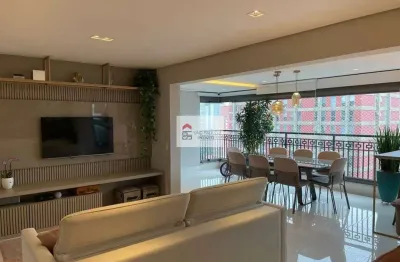 3 suítes, 3 vagas de garagem, depósito e varanda gourmet com churrasqueira na chácara santo antônio