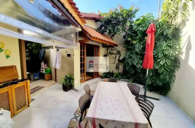 Excelente casa com 3 dormitórios próxima a hípica de santo amaro