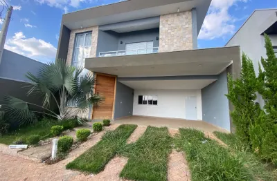 Sobrado em condomínio fechado! oportunidade única de morar em um sobrado lindo no residencial faixa azul