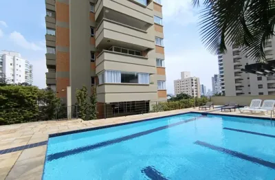 Apartamento 1 por andar à venda na água fria, 4 dormitórios, varanda, depósito e 4 vagas.
