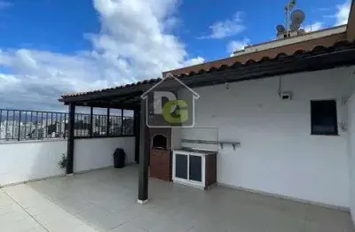 Oportunidade! cobertura linear no melhor condomínio do bairro com vista deslumbrante e 2 vagas.