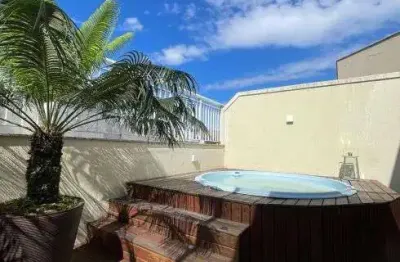 Venda. cobertura linear com linda vista para a mata. sol manhã. 3 quartos, suíte, 3 vagas, lazer