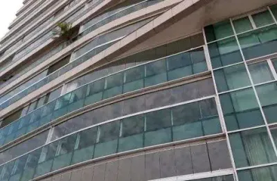 Murano praia de icaraí 85 simplesmente espetacular ar split nos quartos todo com armários planejado