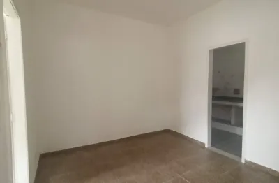 Casa com 2 quartos à venda na Rua Conde de Rezende, 284, Bento Ribeiro, Rio de Janeiro