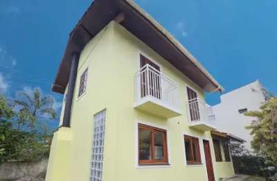Casa disponível para aluguel próximo a ingleses do rio vermelho, florianópolis, sc