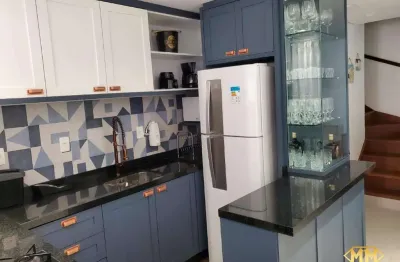 Triplex em condomínio com 4 quartos na cachoeira do bom jesus