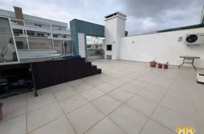 Ampla cobertura com 04 dormitórios em zona nobre na praia dos ingleses