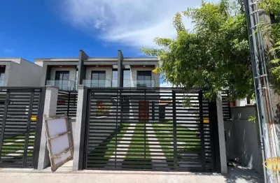 Sobrado de 03 dormitórios disponível á venda em loteamento no rio vermelho