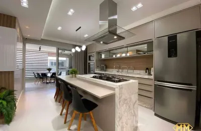 Apartamento finamente mobiliado e decorado, pronto para morar