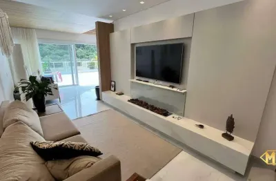 Excelente cobertura em um dos melhores condomínios da praia dos ingleses