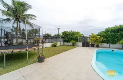 Casa frente mar: conforto, lazer e localização privilegiada!