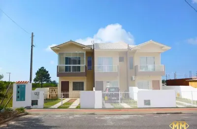 Casa moderna com 4 quartos – 150m² em são joão do rio vermelho, florianópolis