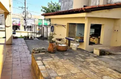 Casa comercial à venda na Vila Paranaguá, São Paulo 