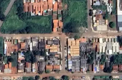 Lote a venda com 325 m2, com asfalto, agua tratada, esgoto, energia e bem proximo a nova ubs do setor maysa . ótimo para construtores.