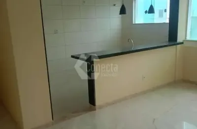 Apartamento com 2 quartos para alugar na Avenida Praia de Itapoan, Ipitanga, Lauro de Freitas