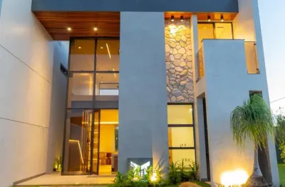 Casa duplex exclusiva com 4 suítes | 161m² de área construída