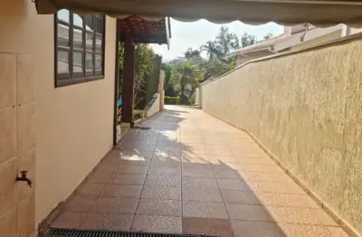 Casa para venda em condomínio colina das estrelas em tatuí por r$ 2.150.000,00.