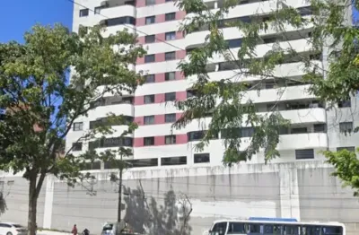 Alugo 2/4, suite e varanda mobiliado na av centenario perto da graça