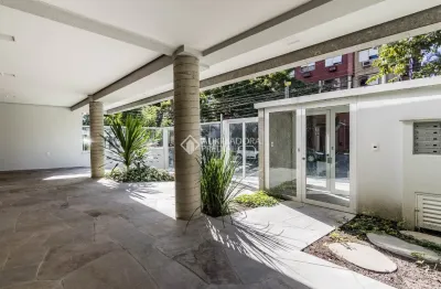 Apartamento alto padrão, dois por andar com 186 m² privativos.