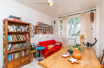 Apartamento de 2 quartos, 1 box para carro, no bairro boa vista - poa/rs