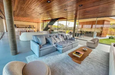 Casa 6 suítes disponível para venda e locação no Condomínio Terras de São José 2 Itu-SP