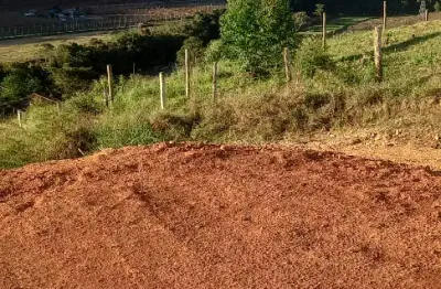 Lindo local para sítio, construir sua casa e desfrutar de um local calmo e sossegado