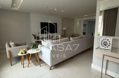 Triplex com 278 m², 4 quartos sendo 4 suítes à venda no bairro santo inácio.
