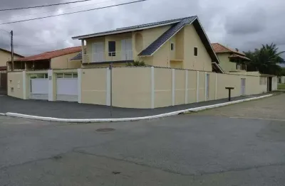 Sobrado com 4 dormitórios à venda, 310 m² por r$ 1.350.000,00 - centro - peruíbe/sp