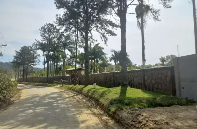 Chácara com 8 dormitórios à venda, 10000 m² por r$ 1.500.000,00 - estância vale da serra - peruíbe/sp