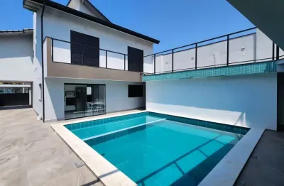 Casa com 6 dormitórios - venda por r$ 2.500.000,00 ou aluguel por r$ 11.000,00/mês - centro - peruíbe/sp