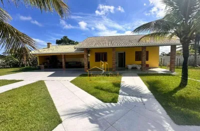 Excelente casa no condomínio  com 6 dormitórios à venda, 650 m² por r$ 1.800.000.00 - boungaiville - peruíbe/sp