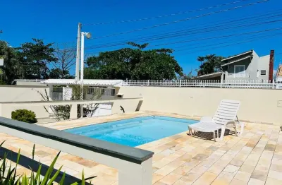 Casa 200 mts da paia  com piscina  com 2 dorm. à venda, 95 m² área const. por r$ 435.000.00 bairro continental