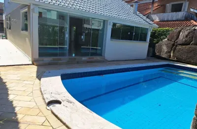 Sobrado com 3 dormitórios à venda, 220 m² por r$ 1.900.000,00 - bougainvillee ii - peruíbe/sp