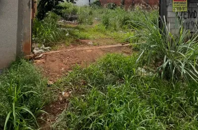 Terreno à venda na Rua Andrômeda, Jardim Petrópolis, Goiânia