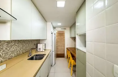 Casa de condomínio à venda em rio de janeiro, anil, com 3 quartos, 241m²