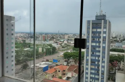 Apartamento face norte,  mobiliado,  sacada com churrasqueira, onde você pode desfrutar de  uma bela vista panorâmica da cidade.